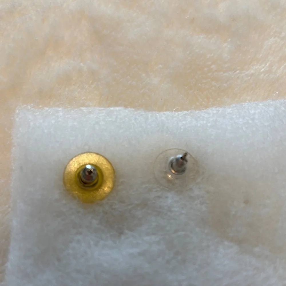 New w/Box Silver Golf-Themed Earrings and Pin - Tee Off!